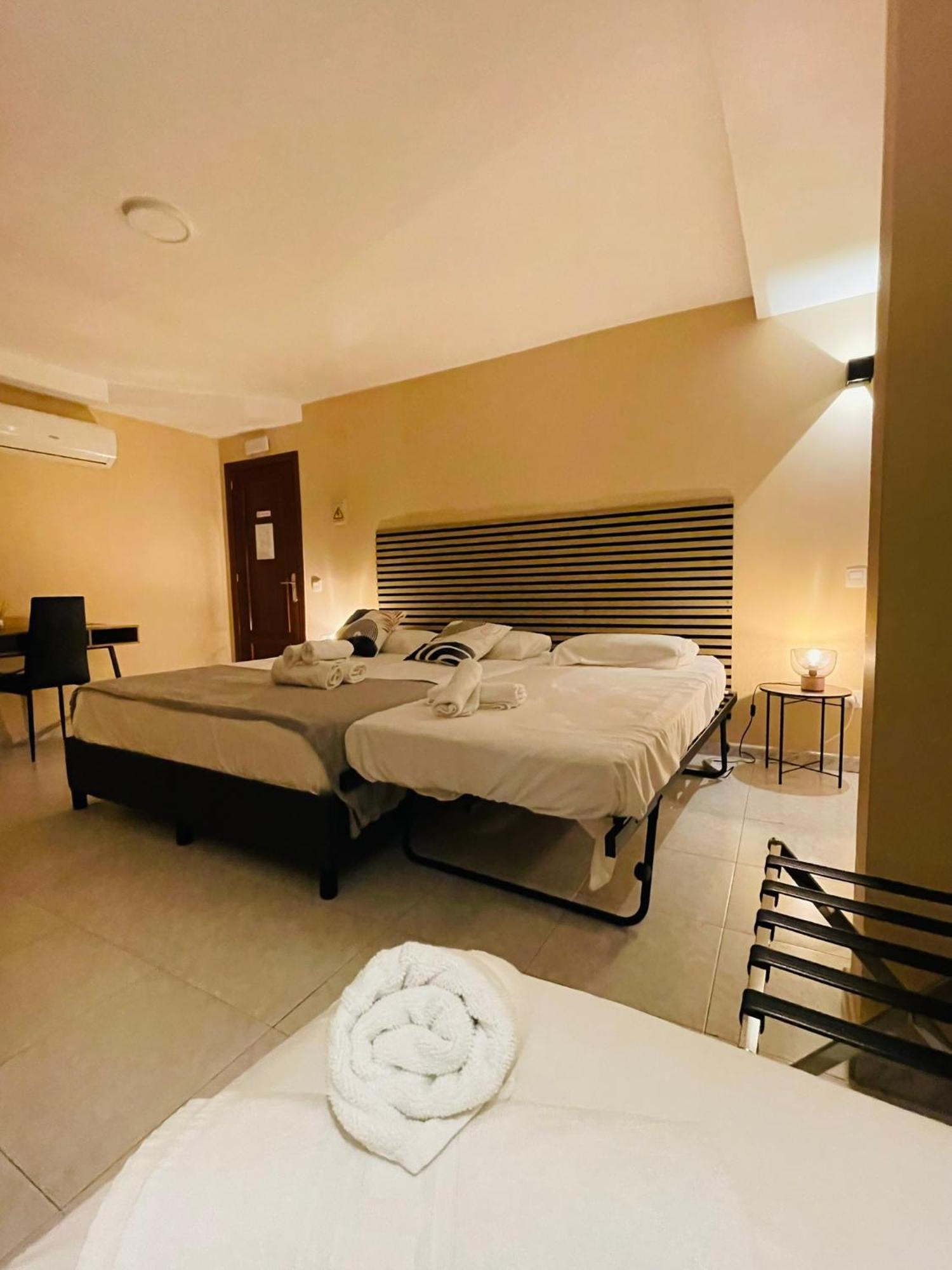 Jubilus Rooms Toledo Ngoại thất bức ảnh